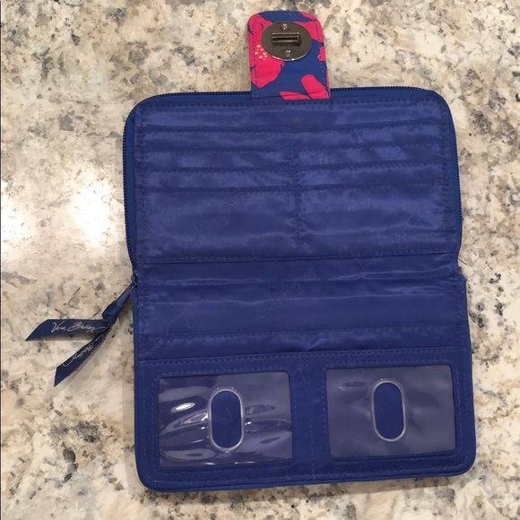 Wallet - Picture 3 of 5